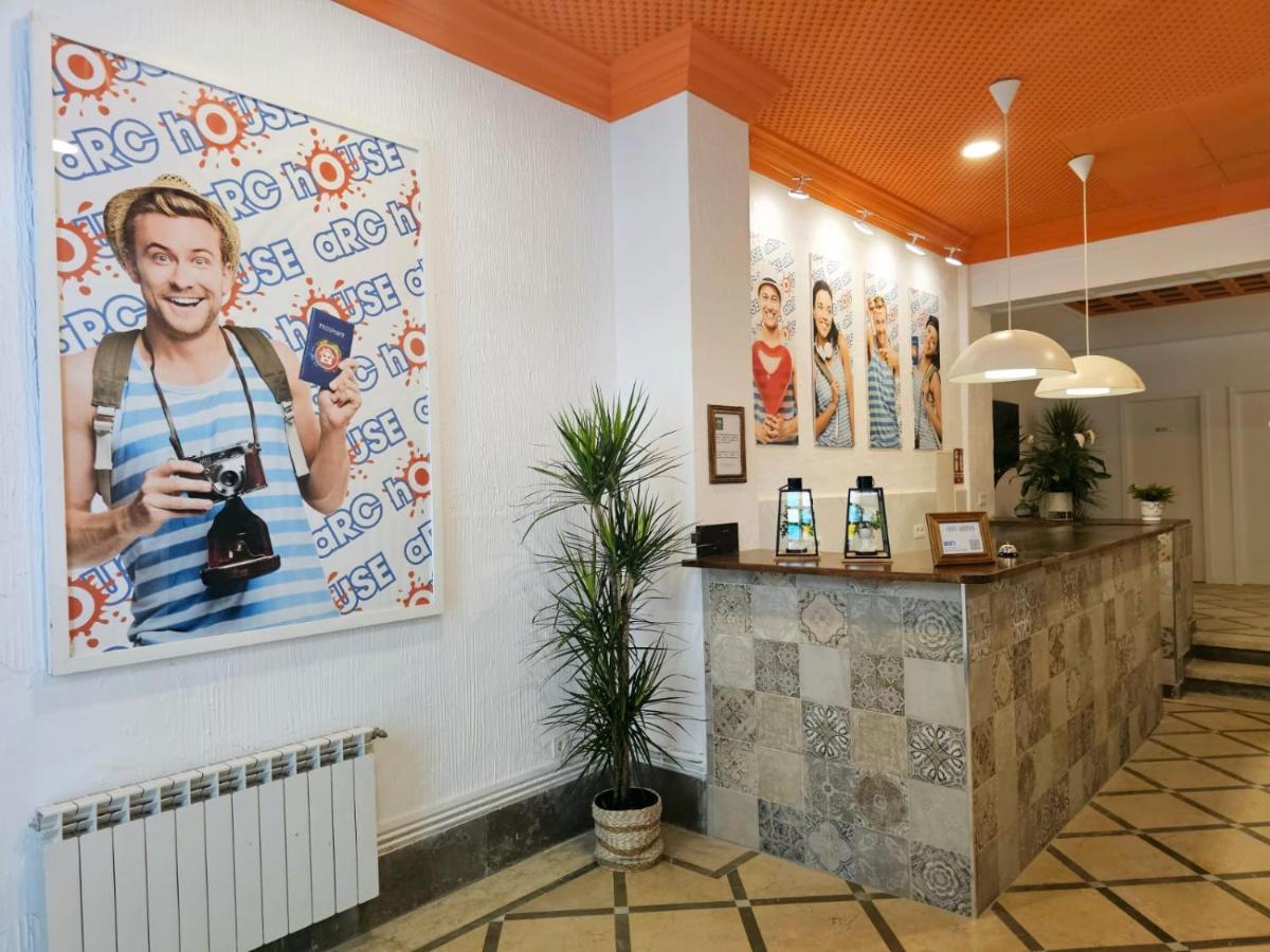 Arc House Granada Hotel Luaran gambar